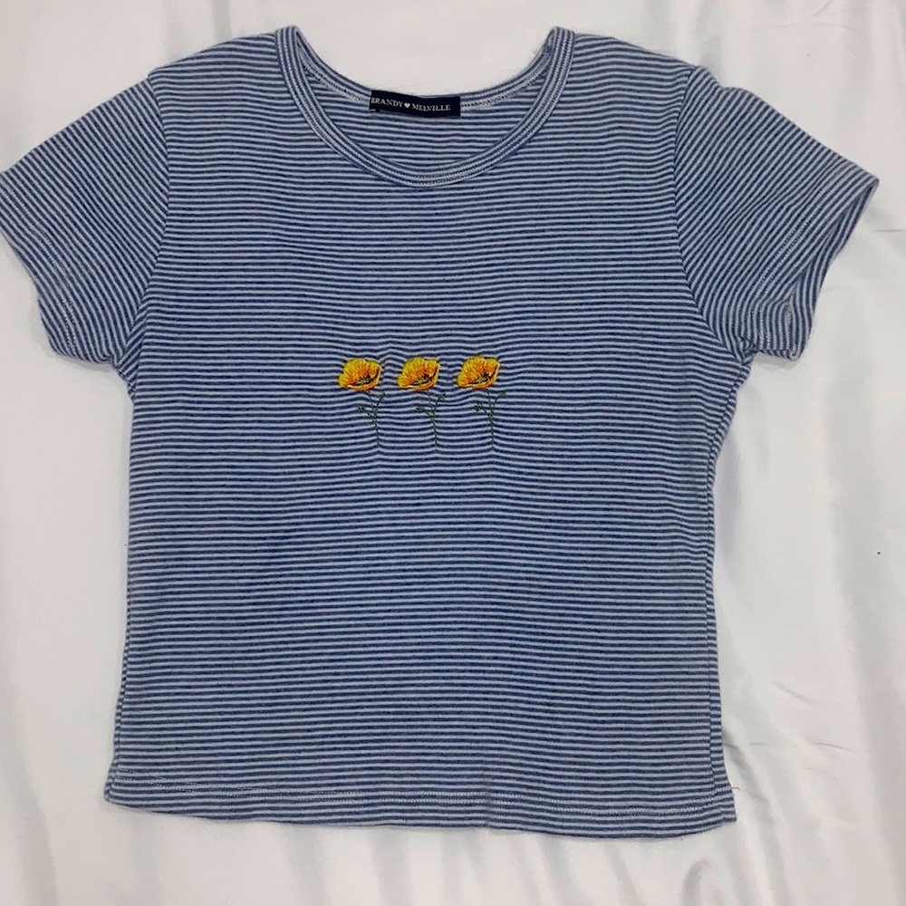 Brandy Melville/John Galt Cropped Shirt Size small